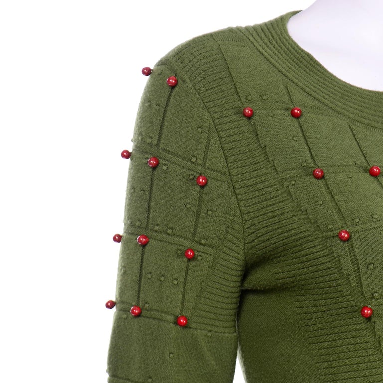 Chanel Cashmere Blend Textured Beaded Green Pullover 2010 Runway Sweater  For Sale 3