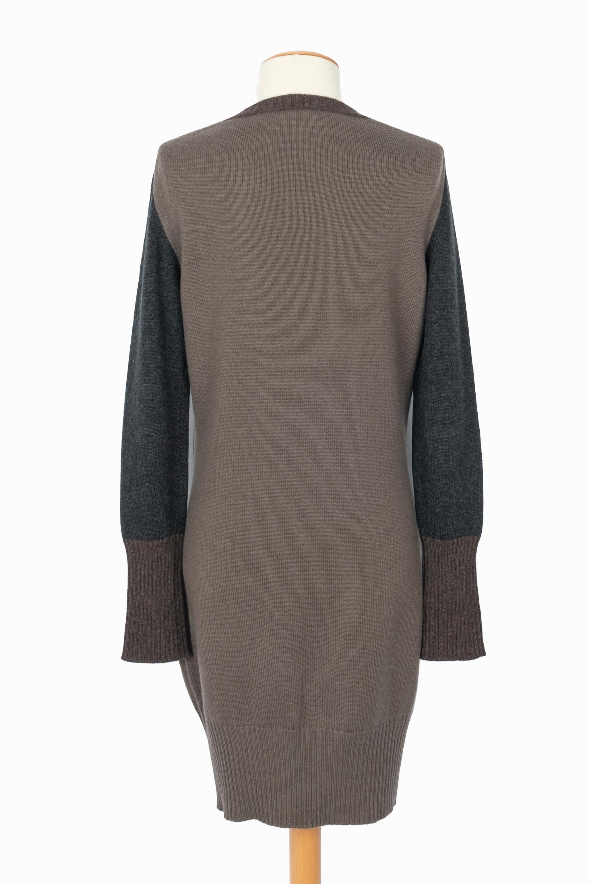 Chanel Kleid aus Kaschmir im Angebot 1