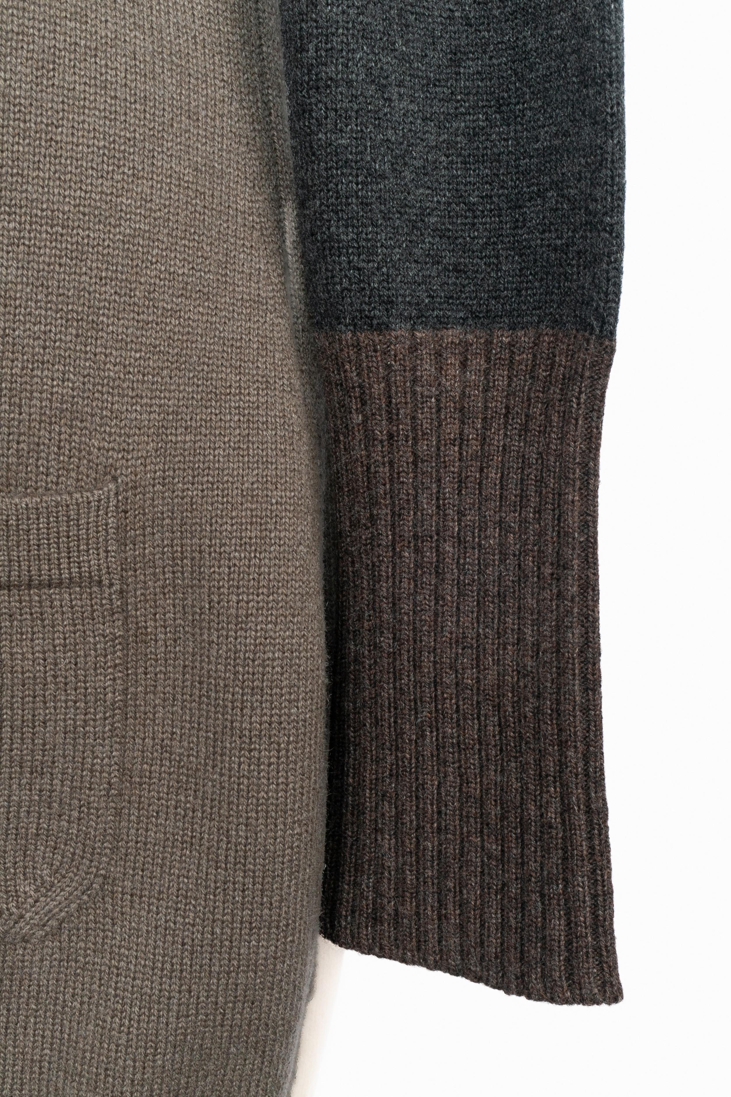 Chanel Kleid aus Kaschmir im Angebot 3