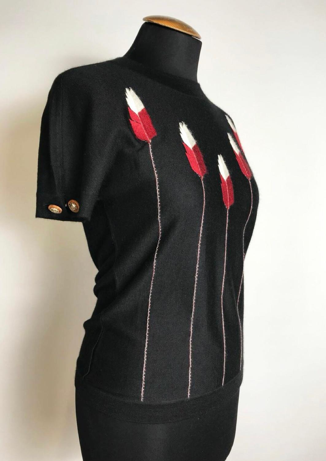 Chanel Paris / Dallas Cashmere Jumper 36 FR In Excellent Condition In Dubai, AE