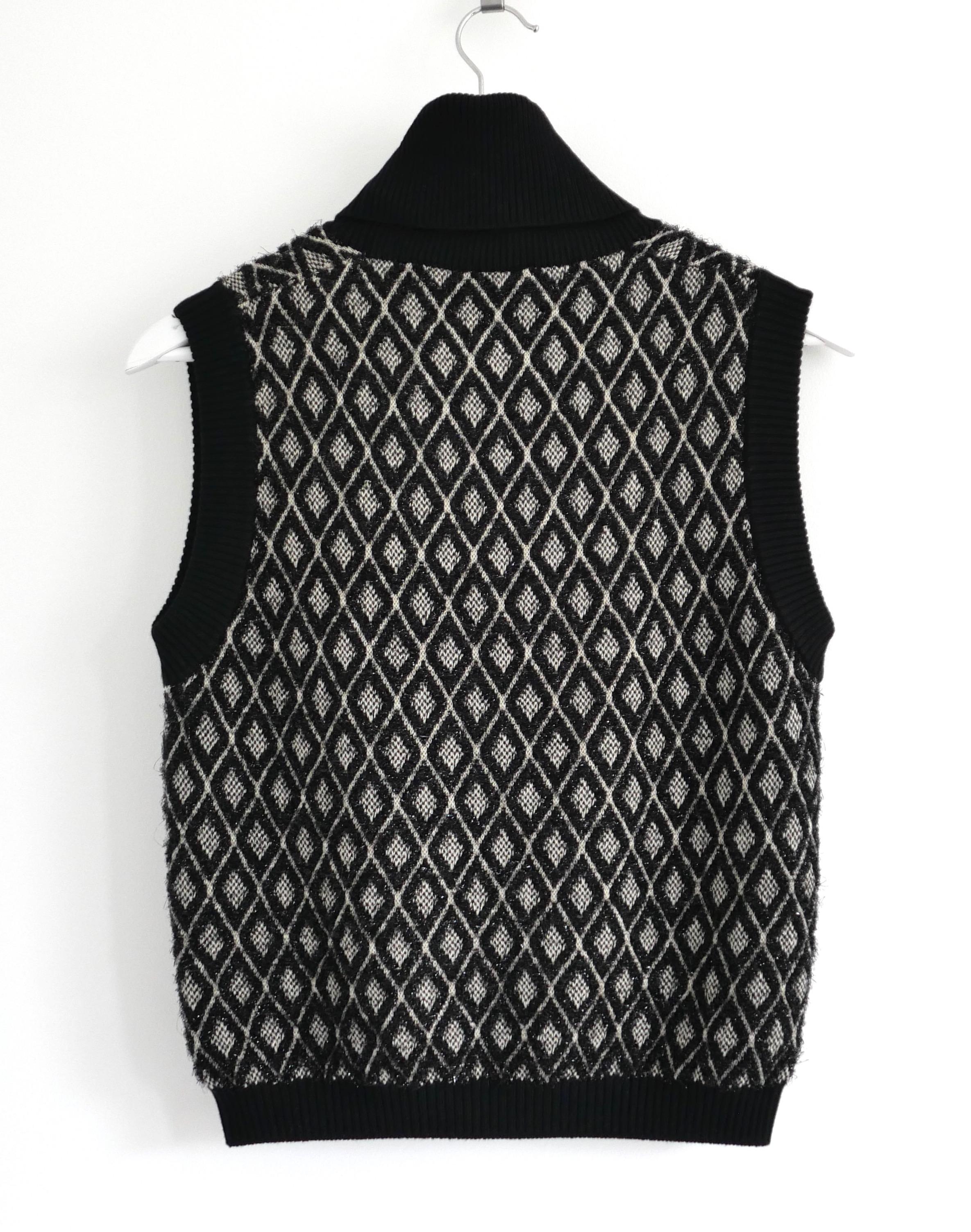 Pull sans manches Chanel automne 2015 (15K) Pour femmes en vente
