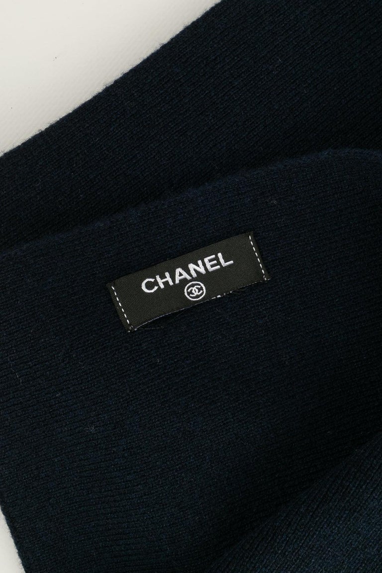 Chanel Sciarpa, Set cappello e guanti in cashmere Nero Grigio Cachemire  ref.150259 - Joli Closet
