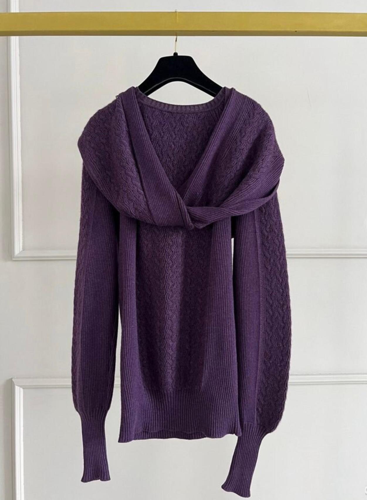 Women's or Men's Chanel Cashmere Snooded Jumper