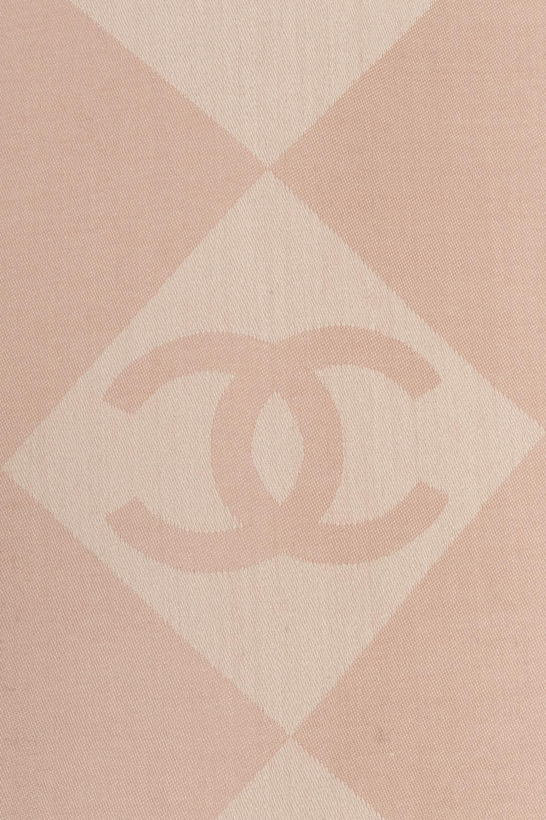 Chanel Cashmere Stole in Pink Tones For Sale 1