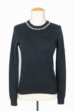 Chanel cashmere sweater 2010