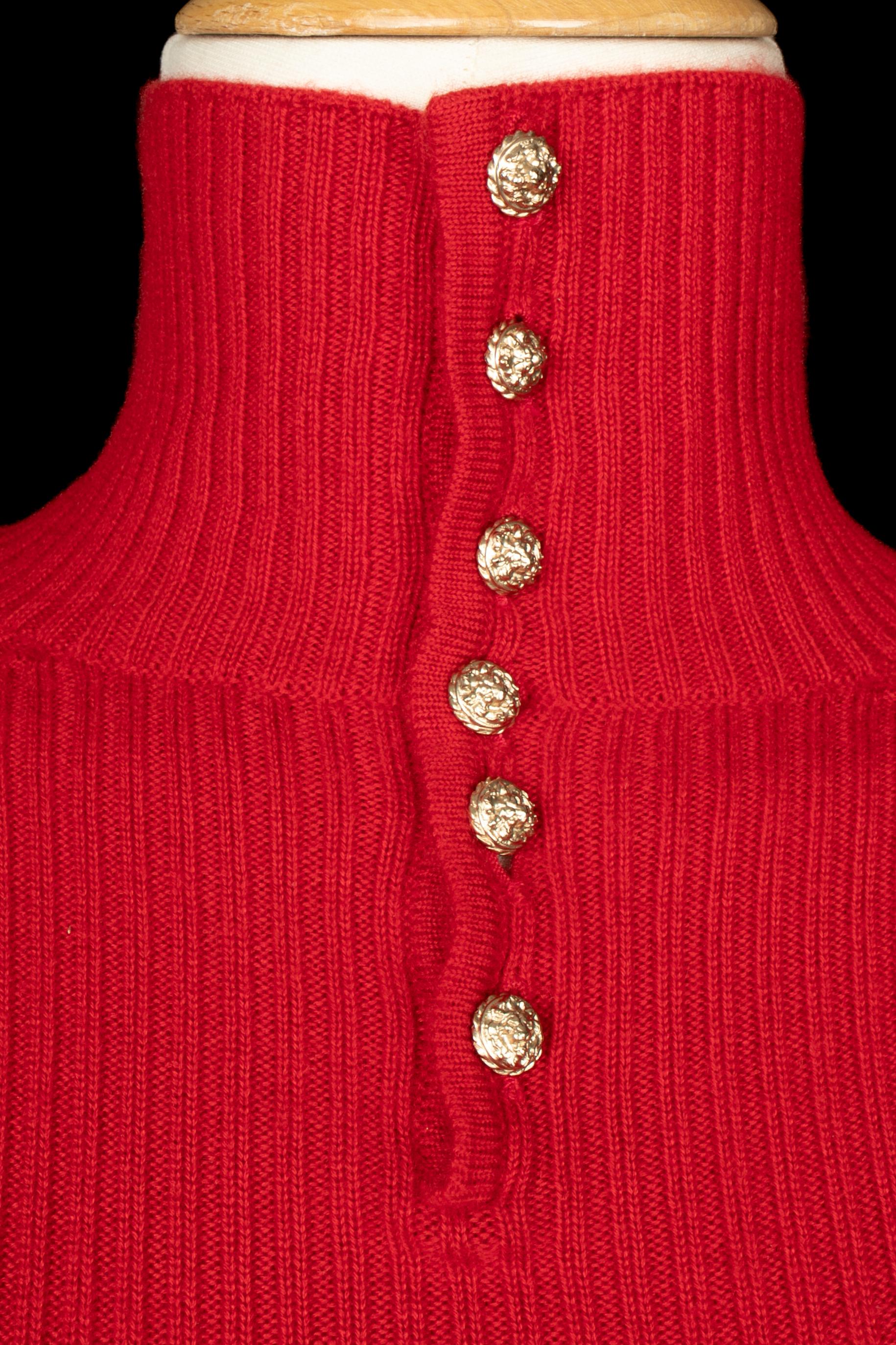 Chanel cashmere sweater en vente 2