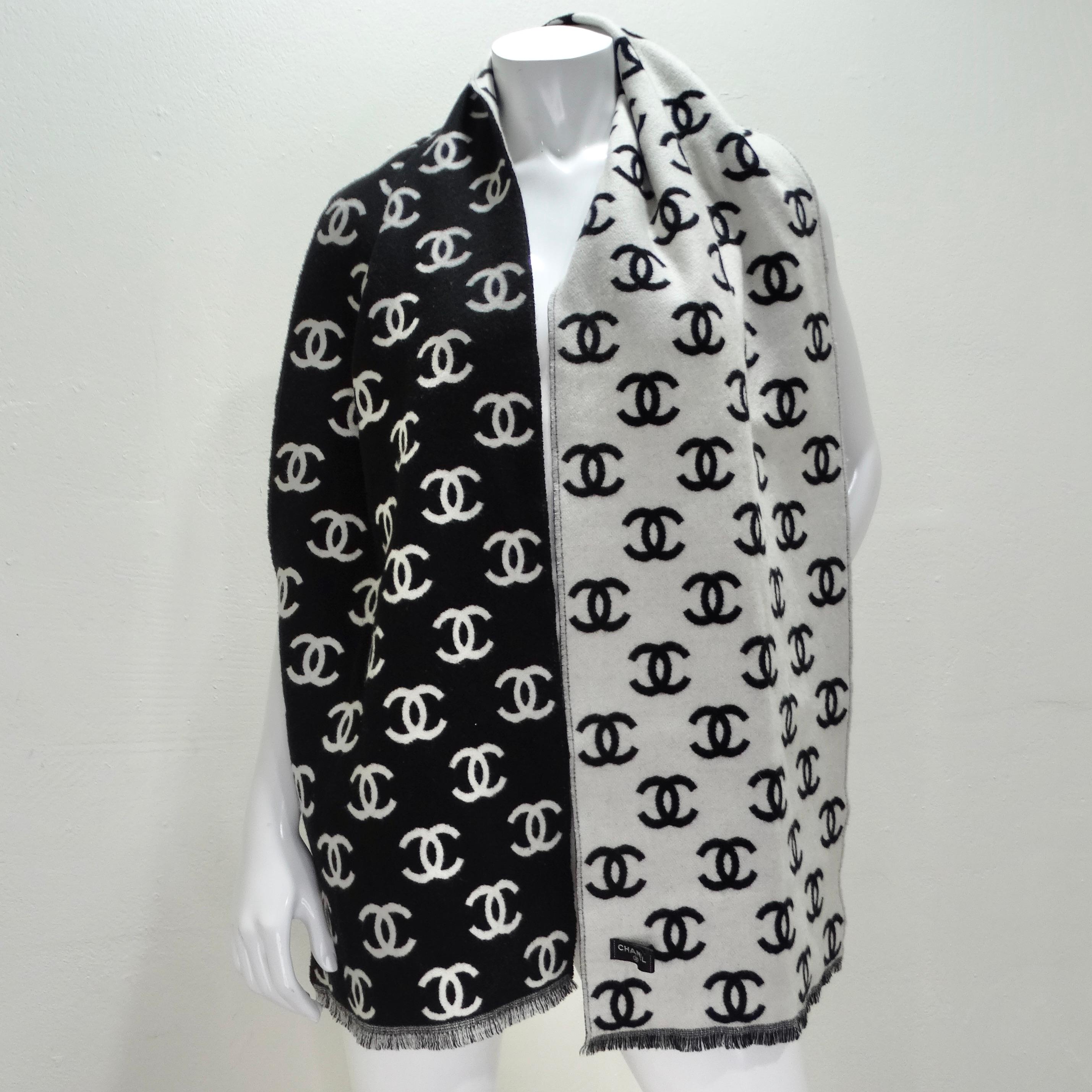 Gray Chanel Cashmere Wool CC Two Tone Scarf