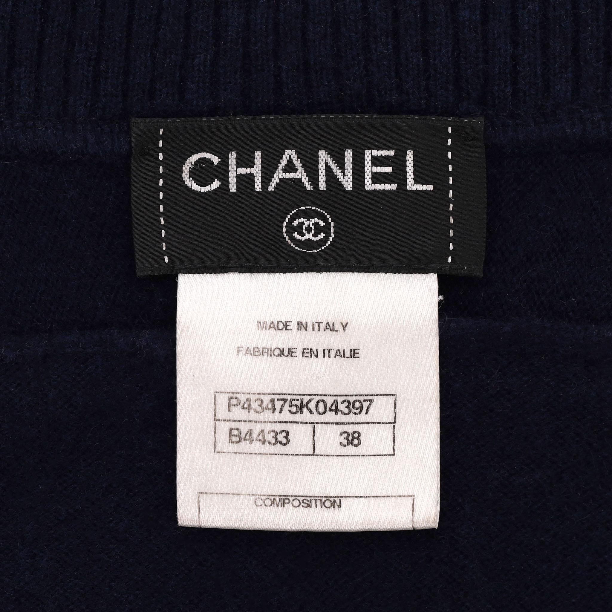 Chanel Kaschmir-Strickjacke mit Reißverschluss und Löwenkopf &  CC