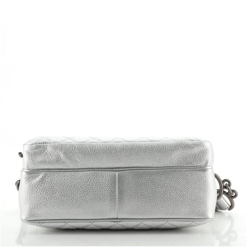 Women's or Men's Chanel Casual Rock Airlines Shoulder Bag Quilted Goatskin Medium