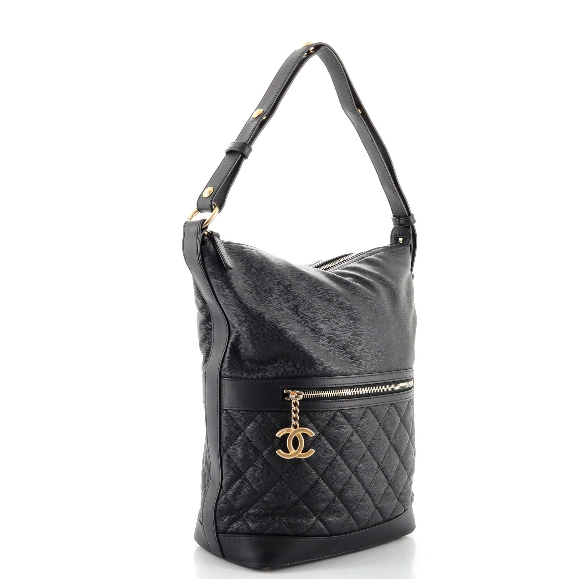 Chanel Casual Style Hobo Gesteppt Kaviar Medium (Schwarz)