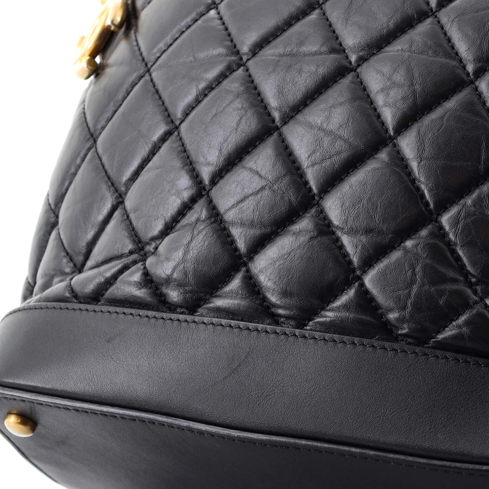 Hobo Chanel stile casual in tweed e pelle di vitello invecchiata trapuntata grande 1