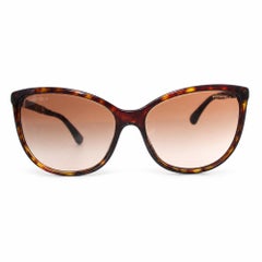 Chanel, cat eye sunglasses with tortoise print