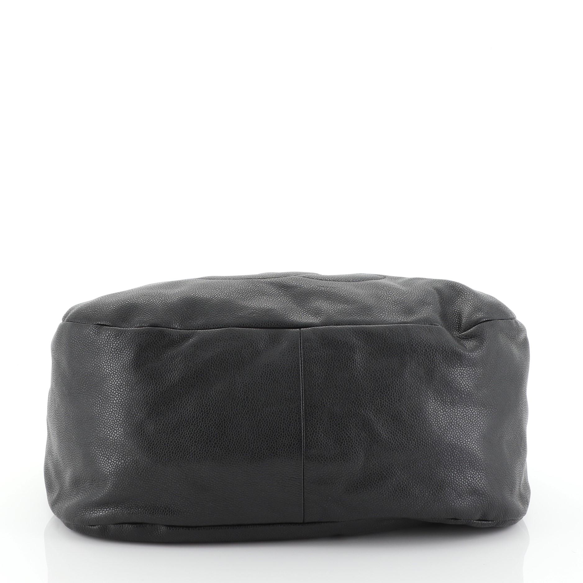 Chanel Caviar 31 Hobo Caviar In Good Condition In NY, NY