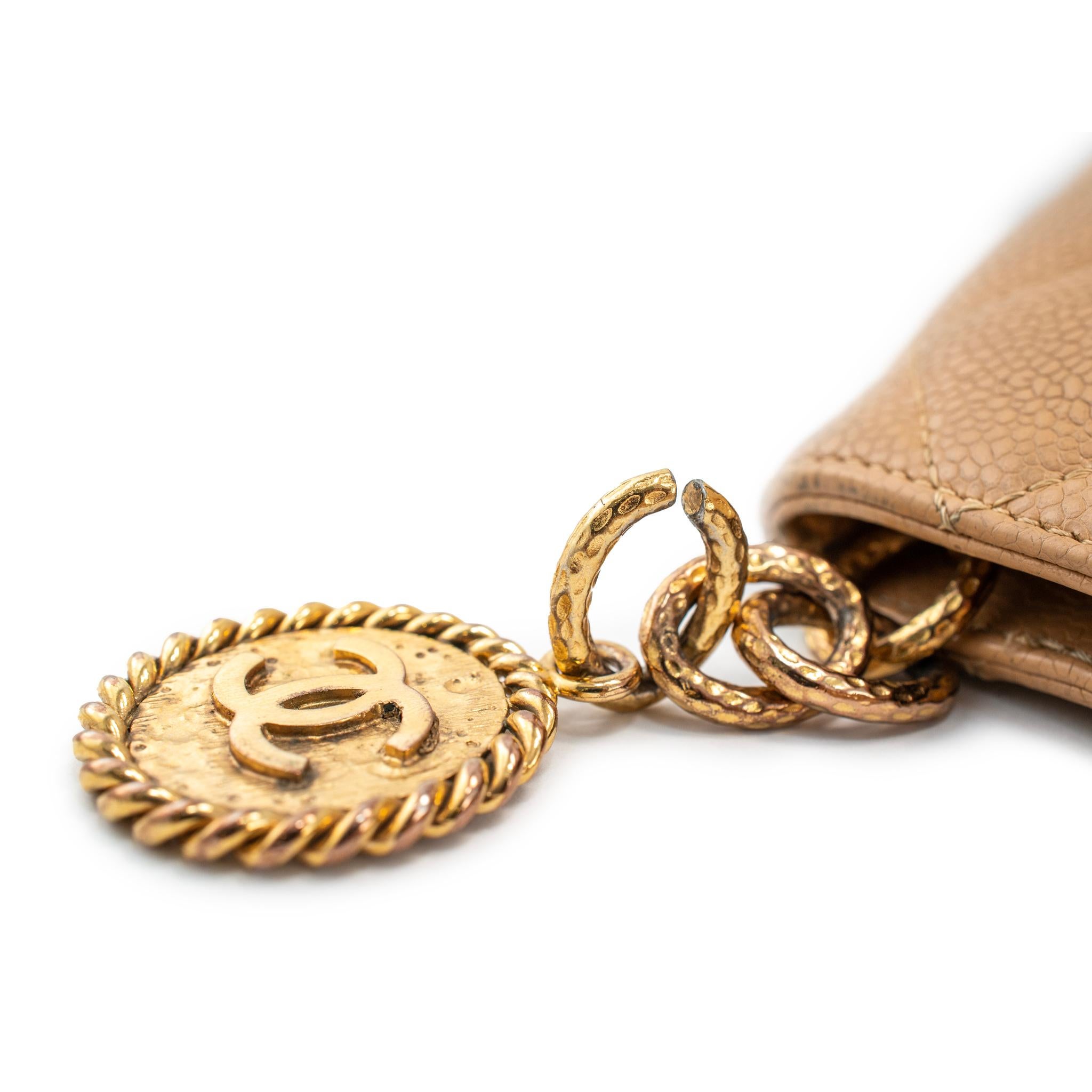 Chanel Caviar Beige Quilted Medallion A01804 Tote Handbag For Sale 5