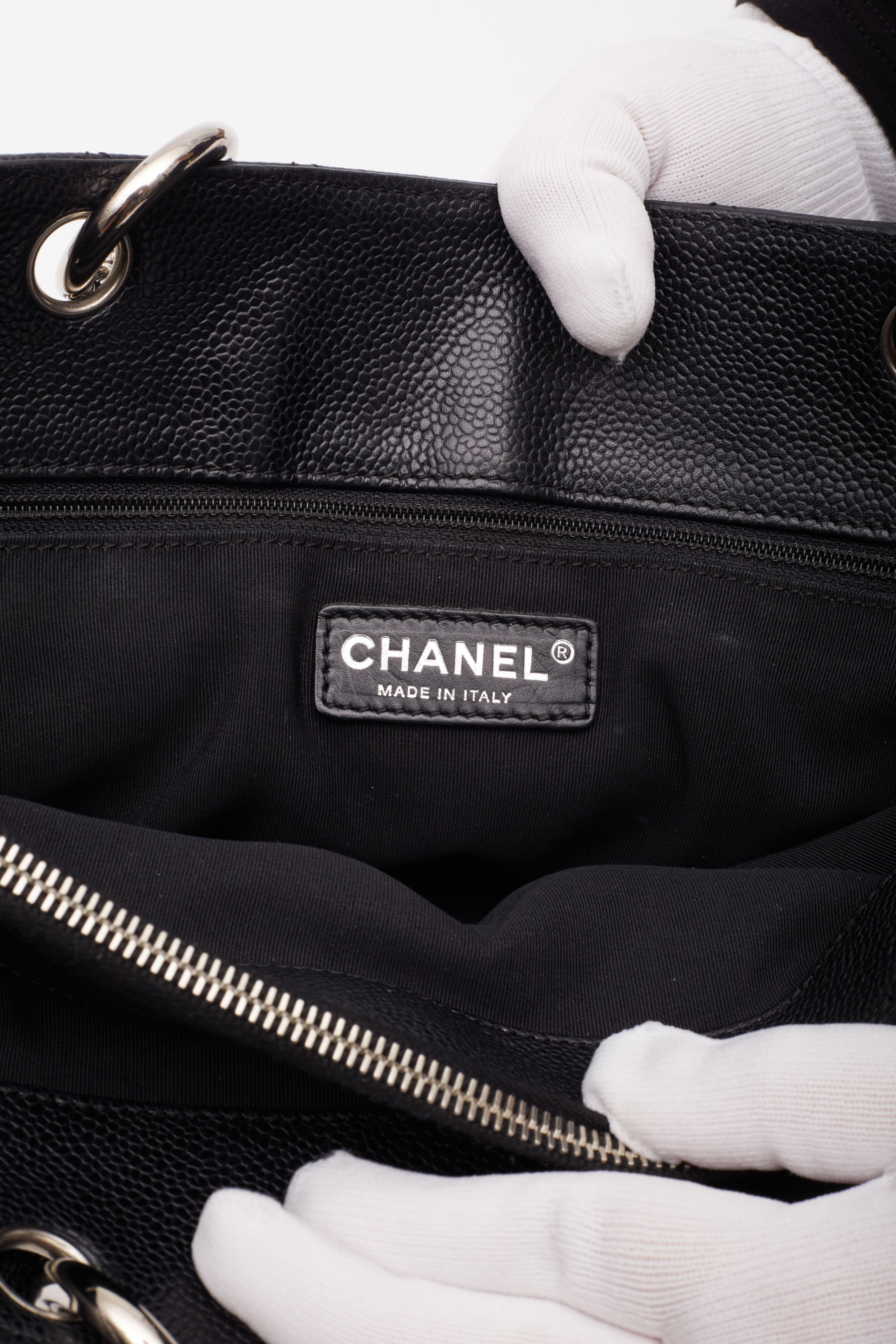 Chanel Caviar Black Quilted Grand Shopping Tote For Sale 5