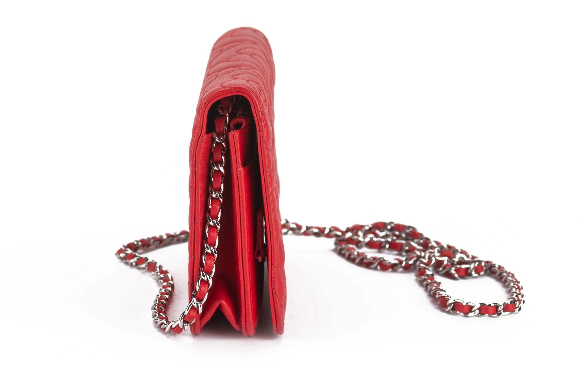 Red Chanel Caviar Camellia Wallet on Chain For Sale