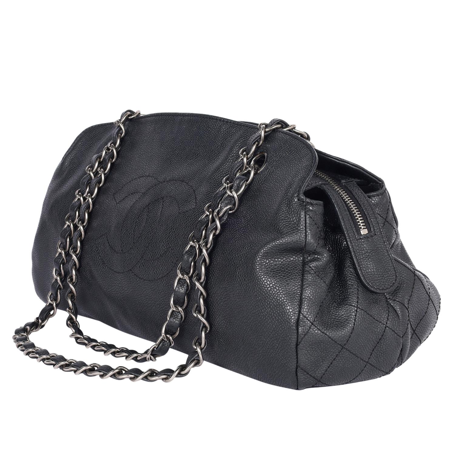 CHANEL Caviar CC Timeless Bolso Negro en venta 1