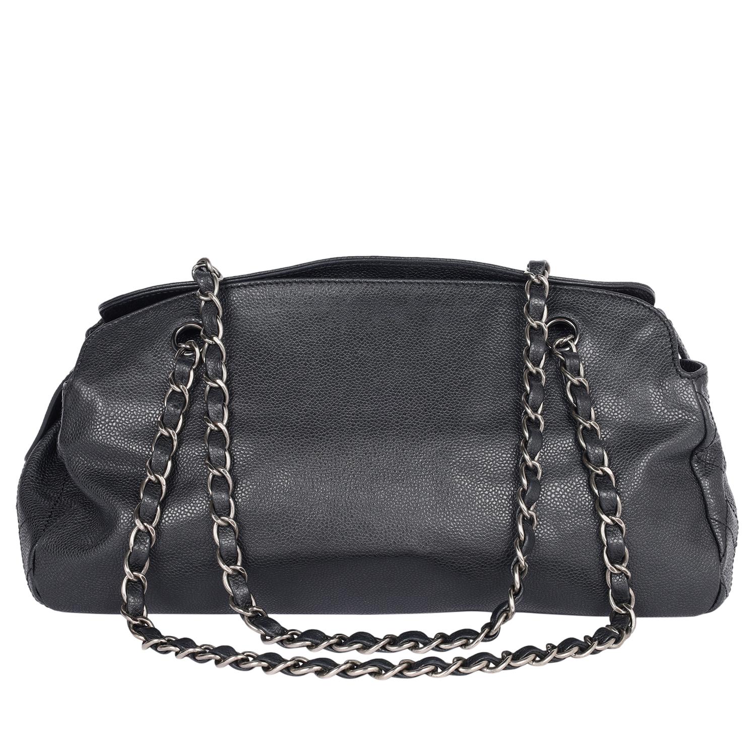 CHANEL Caviar CC Timeless Bolso Negro en venta 2