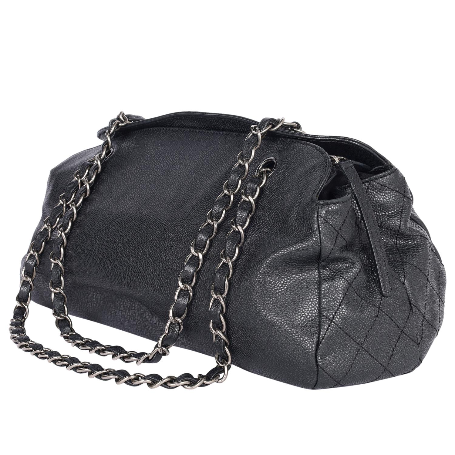 CHANEL Caviar CC Timeless Bolso Negro en venta 4