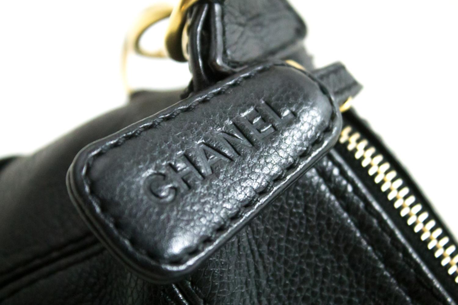 CHANEL Caviar Chain Shoulder Bag Leather Black Zip Goldper 8