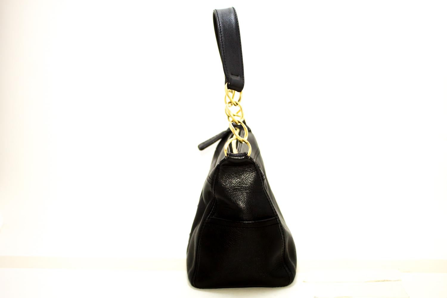 Women's CHANEL Caviar Chain Shoulder Bag Leather Black Zip Goldper