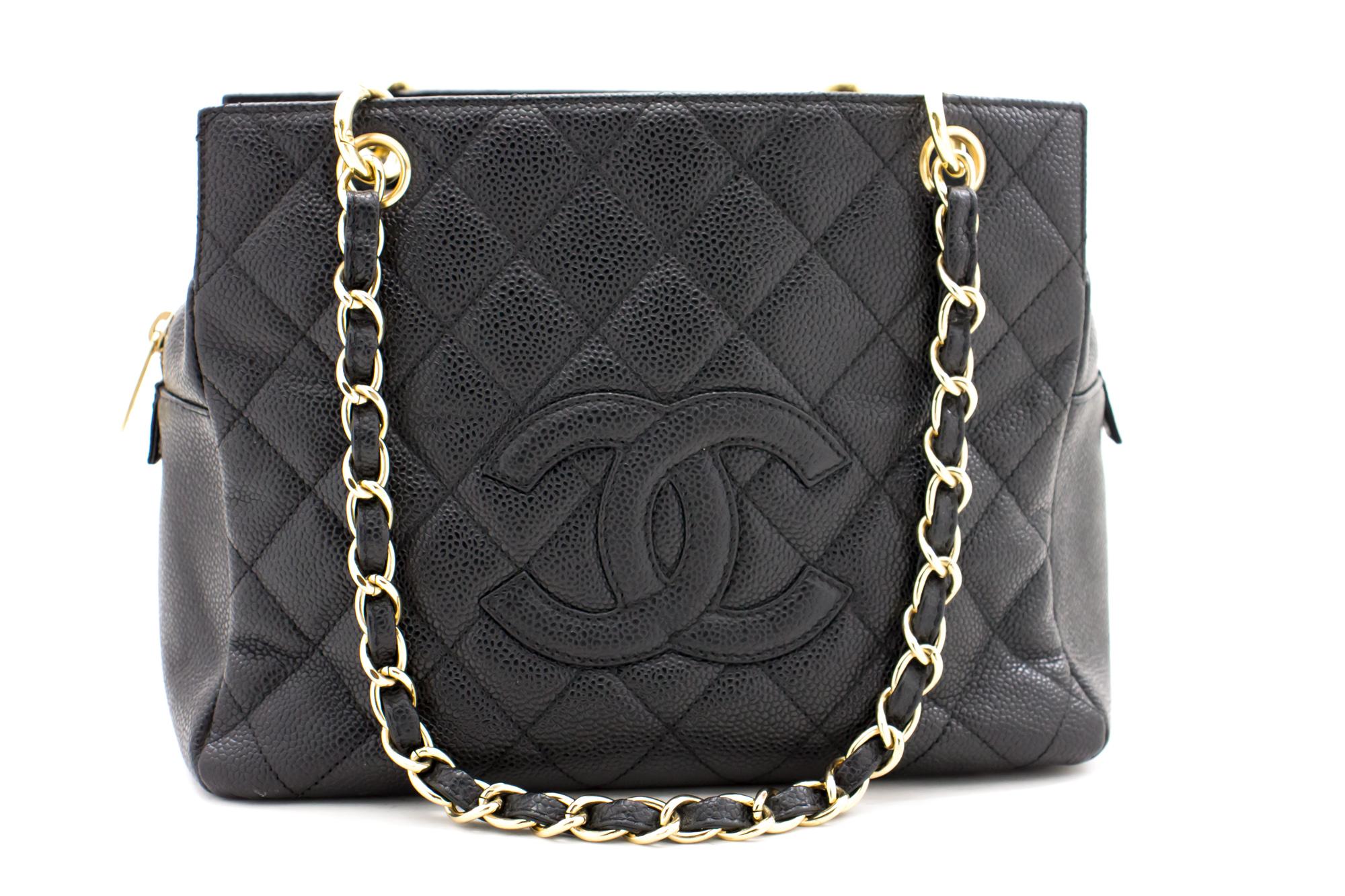 An authentic CHANEL Caviar Chain Shoulder Bag Shopping Tote Black Quilted. The color is Black. The outside material is Leather. The pattern is Solid. This item is Contemporary. The year of manufacture would be 2 0 0 2 .
Conditions & Ratings
Outside