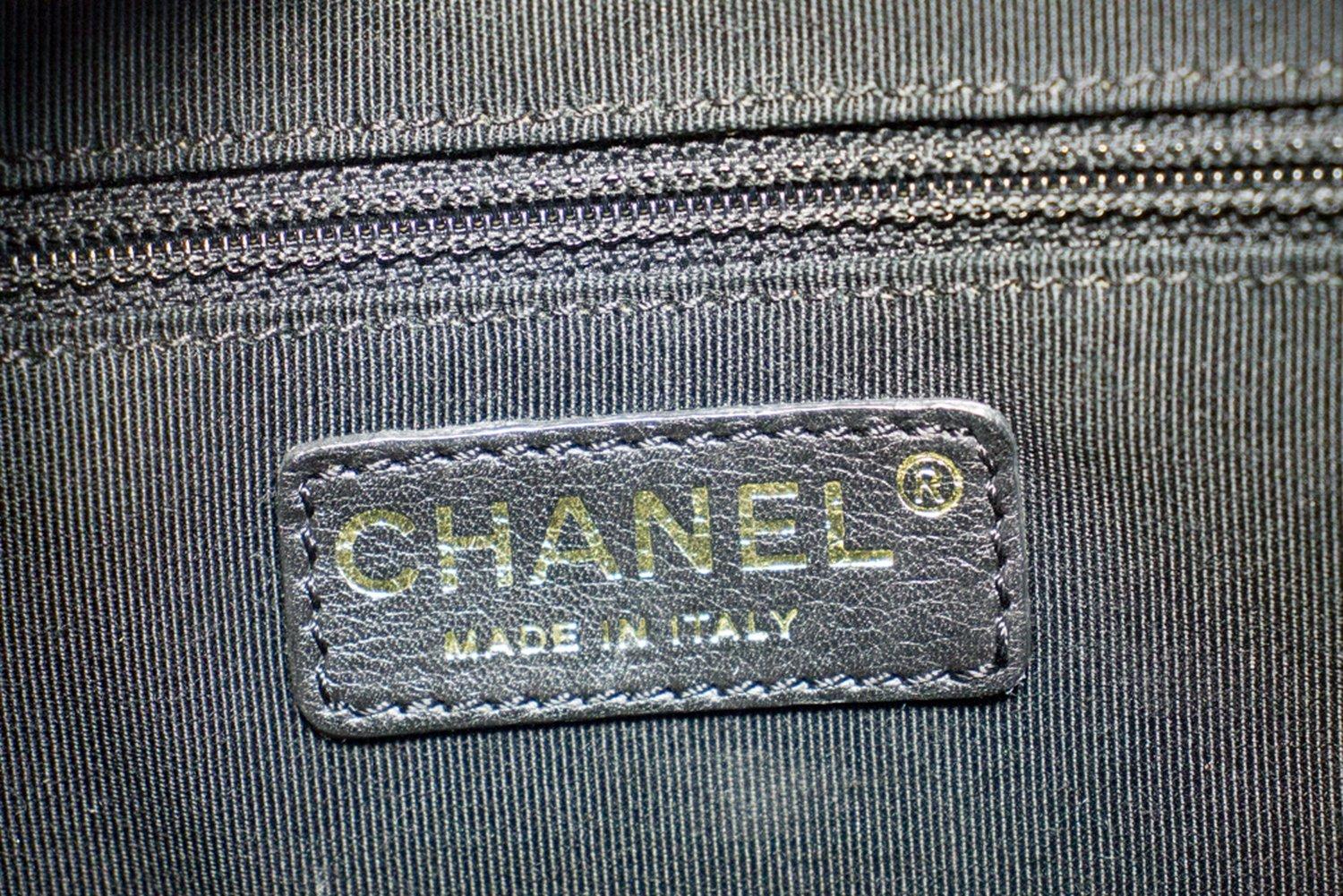 CHANEL Caviar Chain Shoulder Shopping Tote Bag Black Quilted Purse 10