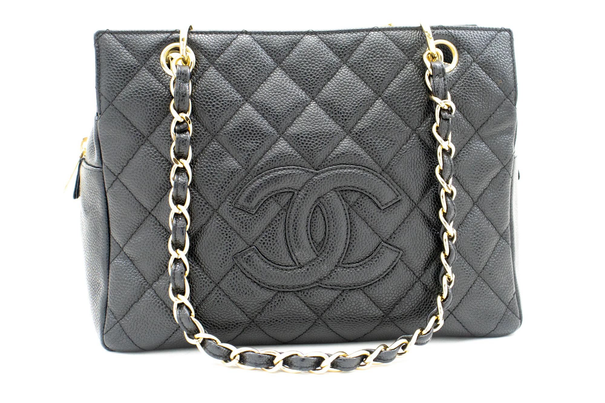 An authentic CHANEL Caviar Chain Shoulder Bag Shopping Tote Black Quilted Purse. The color is Black. The outside material is Leather. The pattern is Solid. This item is Vintage / Classic. The year of manufacture would be 2 0 0 2 .
Conditions &