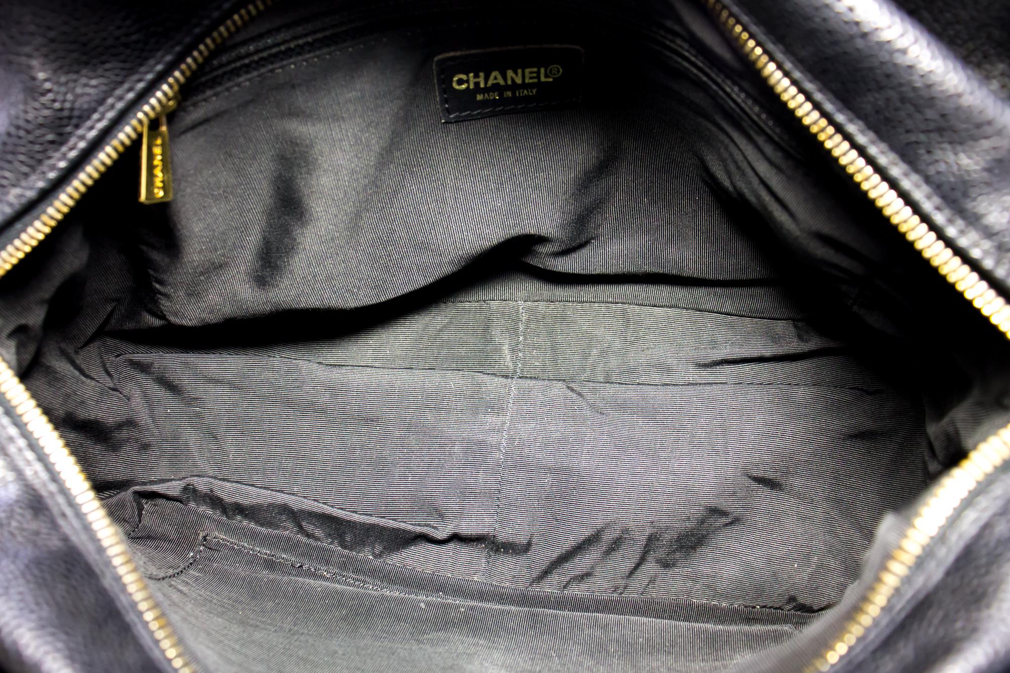 CHANEL Kaviar Kette Schulter Einkaufstasche Schwarz gesteppte Geldbörse 5