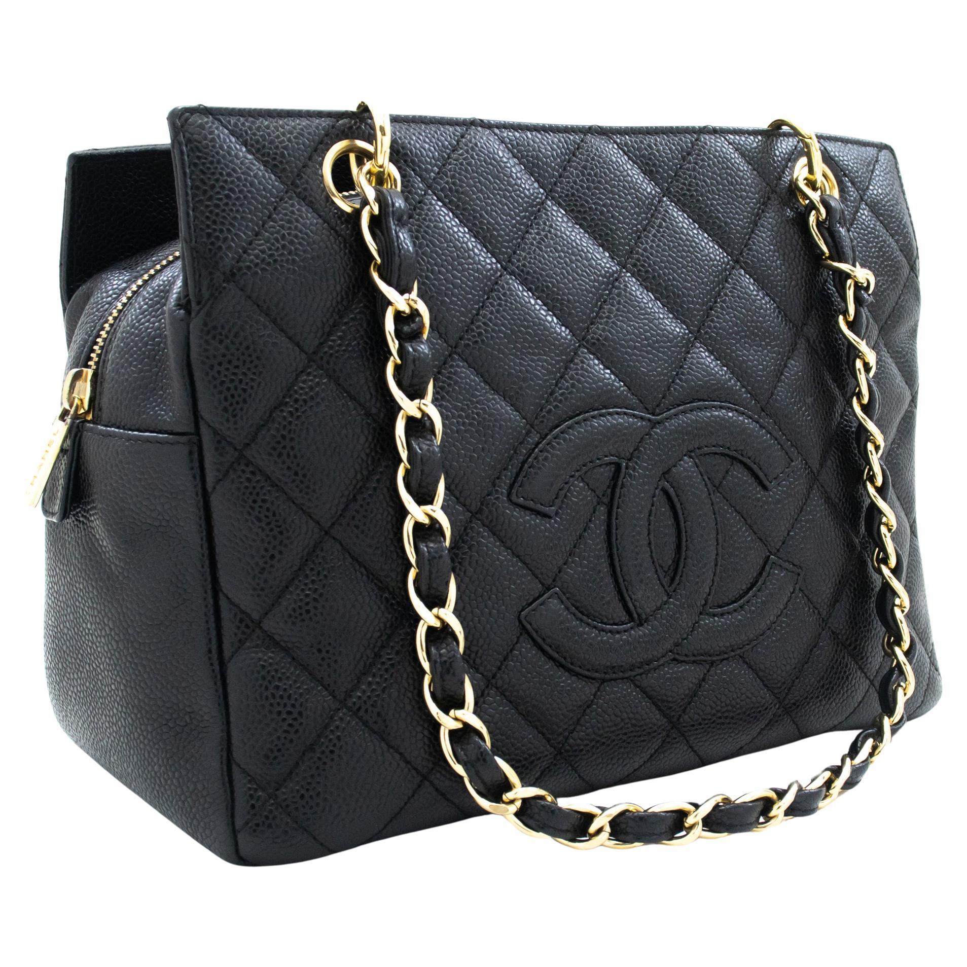 Black Chanel Purse With Gold Chain - 435 For Sale on 1stDibs