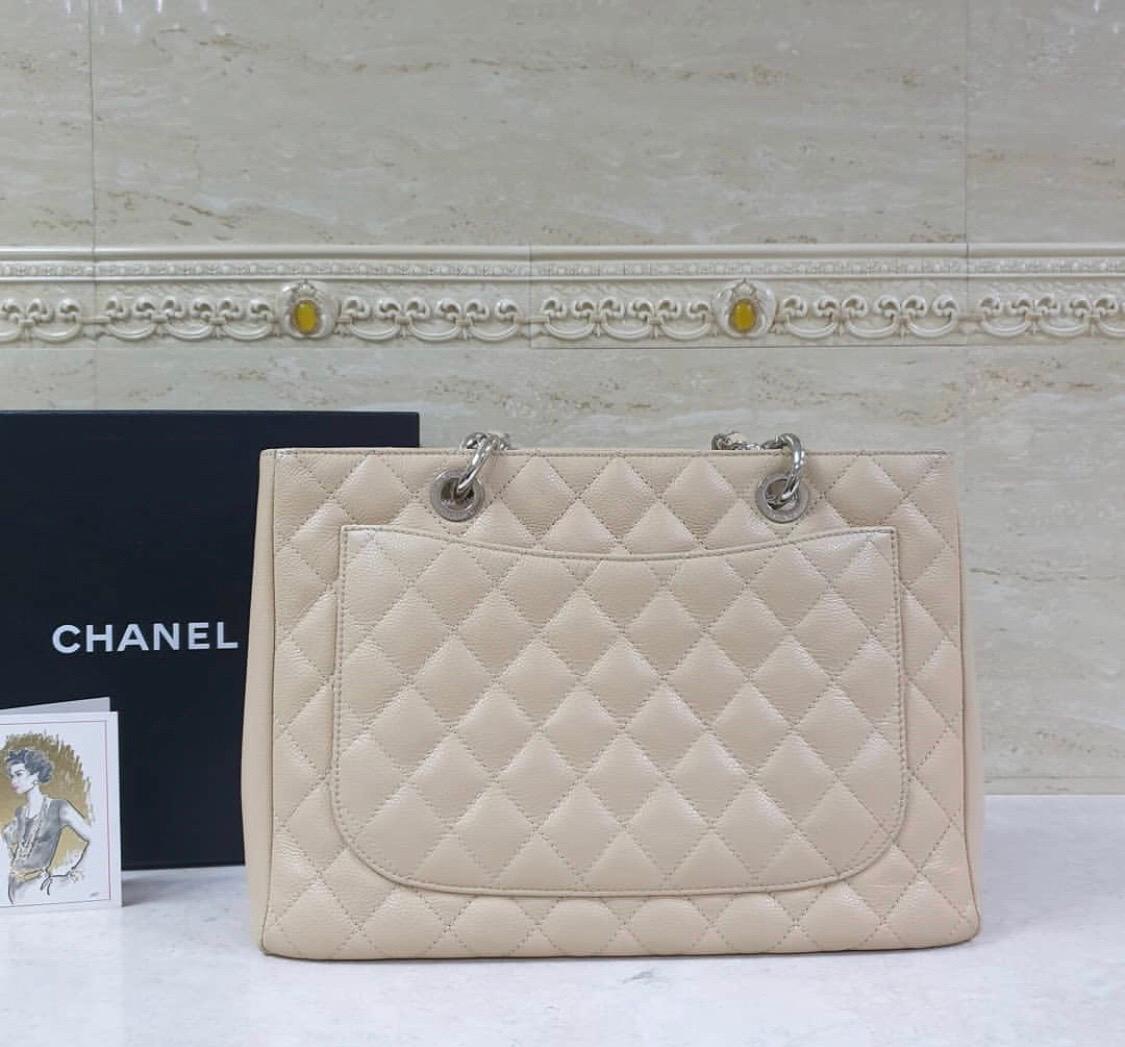 cream chanel tote bag