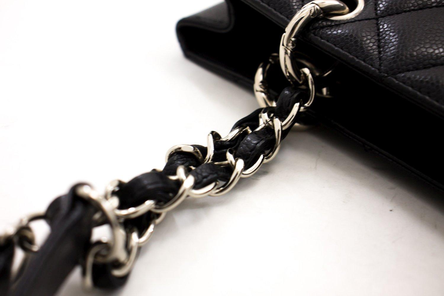 CHANEL Kaviar GST 13