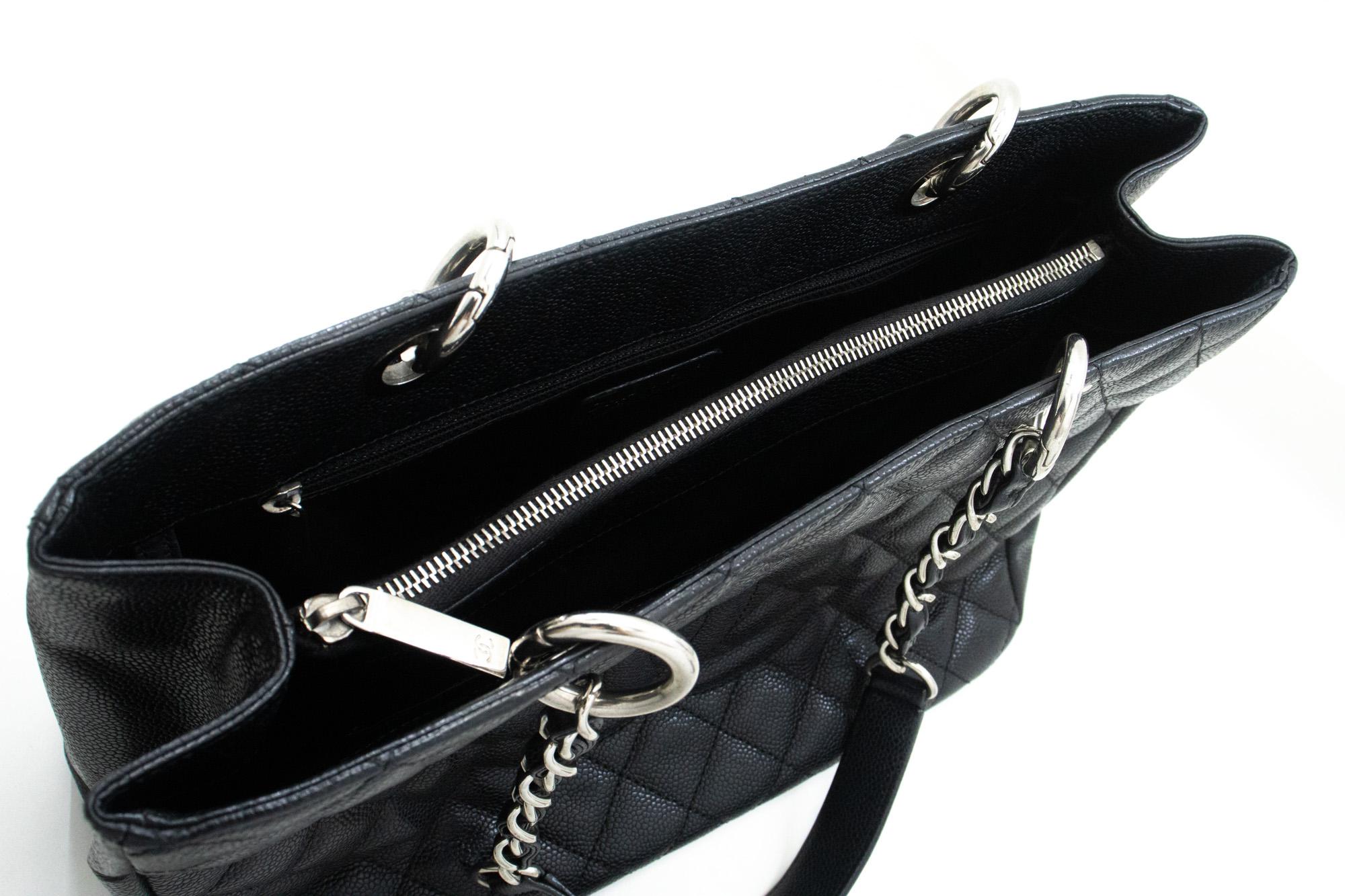 CHANEL Caviar GST 13