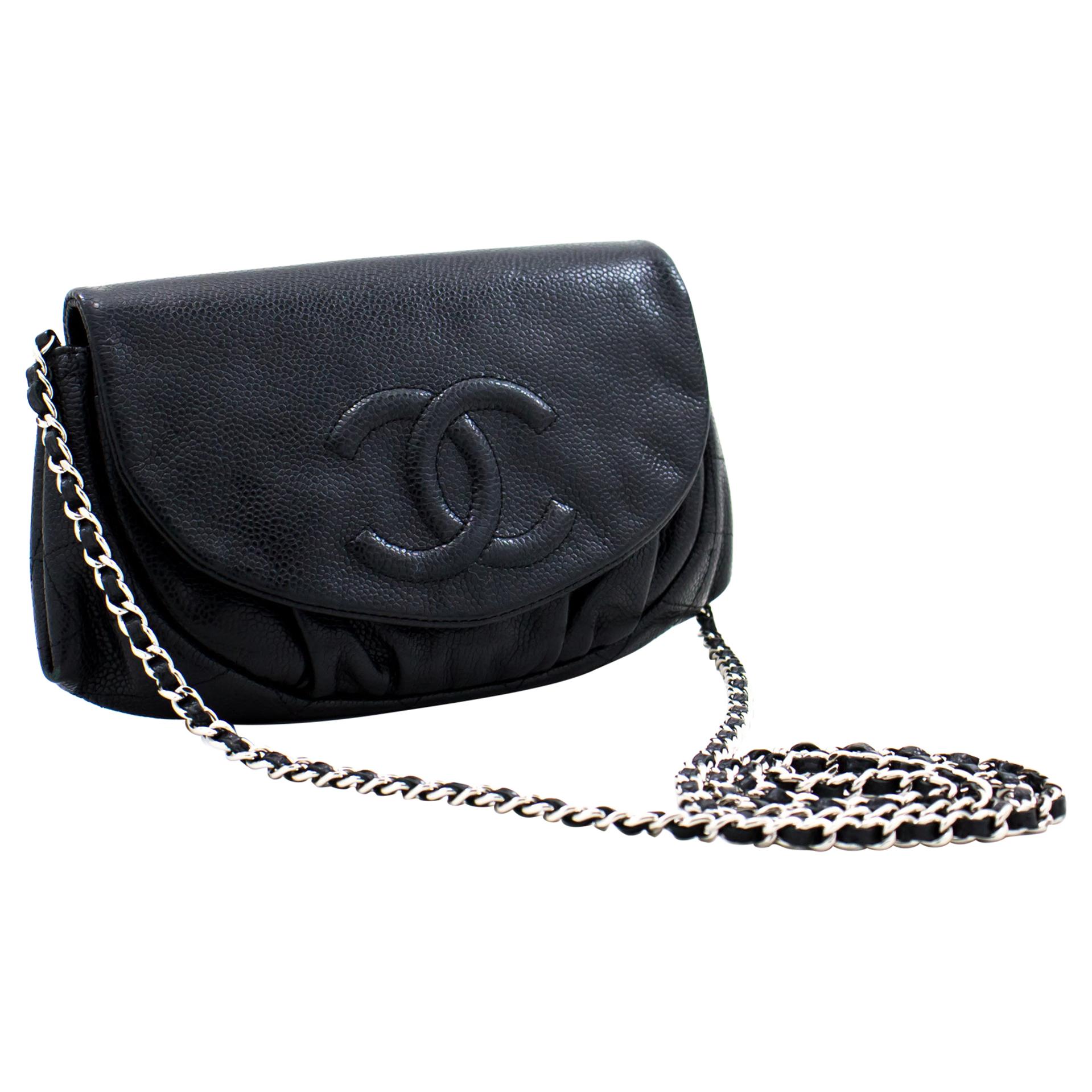 Pest Undertrykke krøllet CHANEL Caviar Half Moon WOC Black Wallet On Chain Shoulder Bag For Sale at  1stDibs