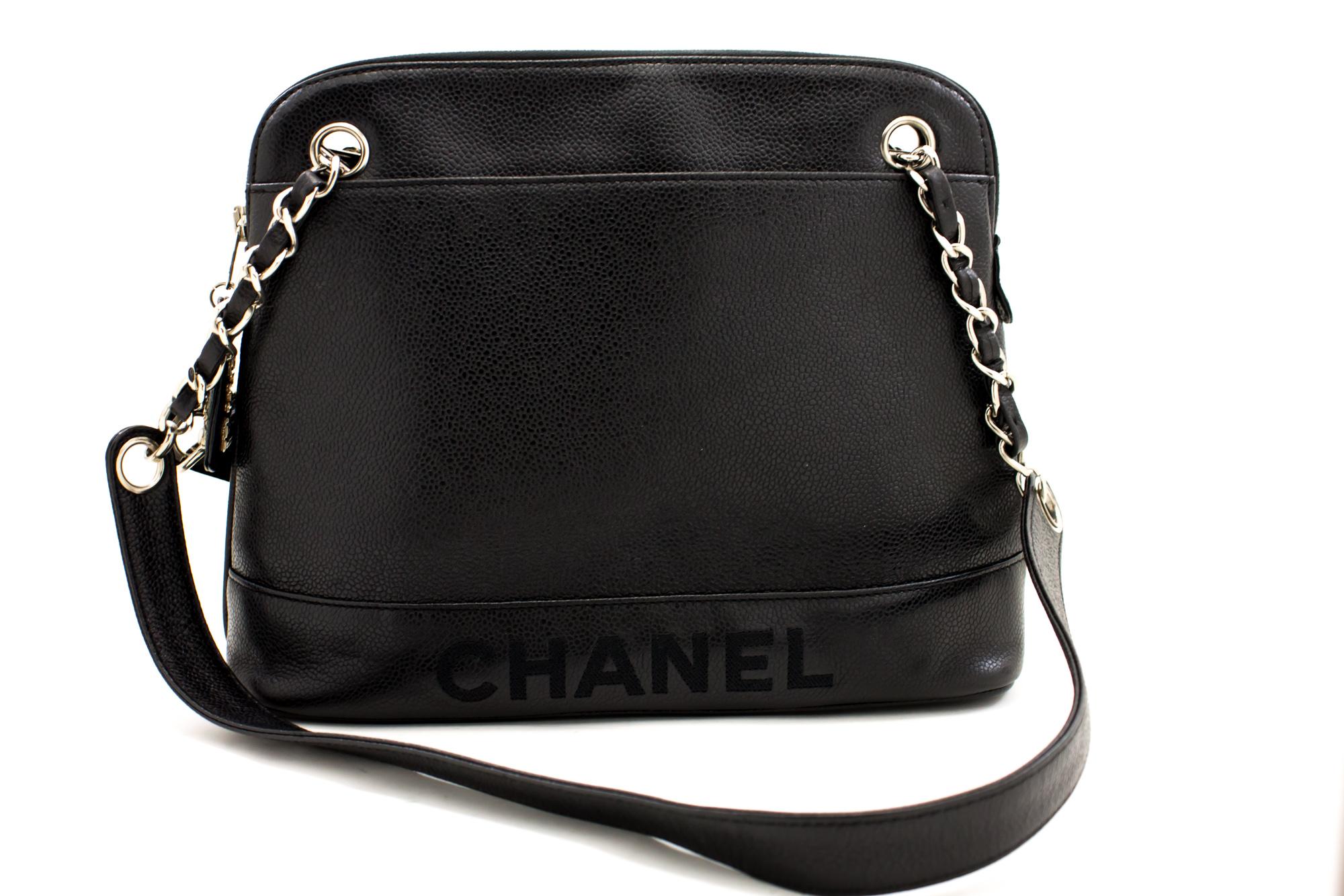 An authentic CHANEL Caviar Logo Chain Shoulder Bag Black Leather Silver Hardwar. The color is Black. The outside material is Leather. The pattern is Solid. This item is Vintage / Classic. The year of manufacture would be 1996-1997.
Conditions &