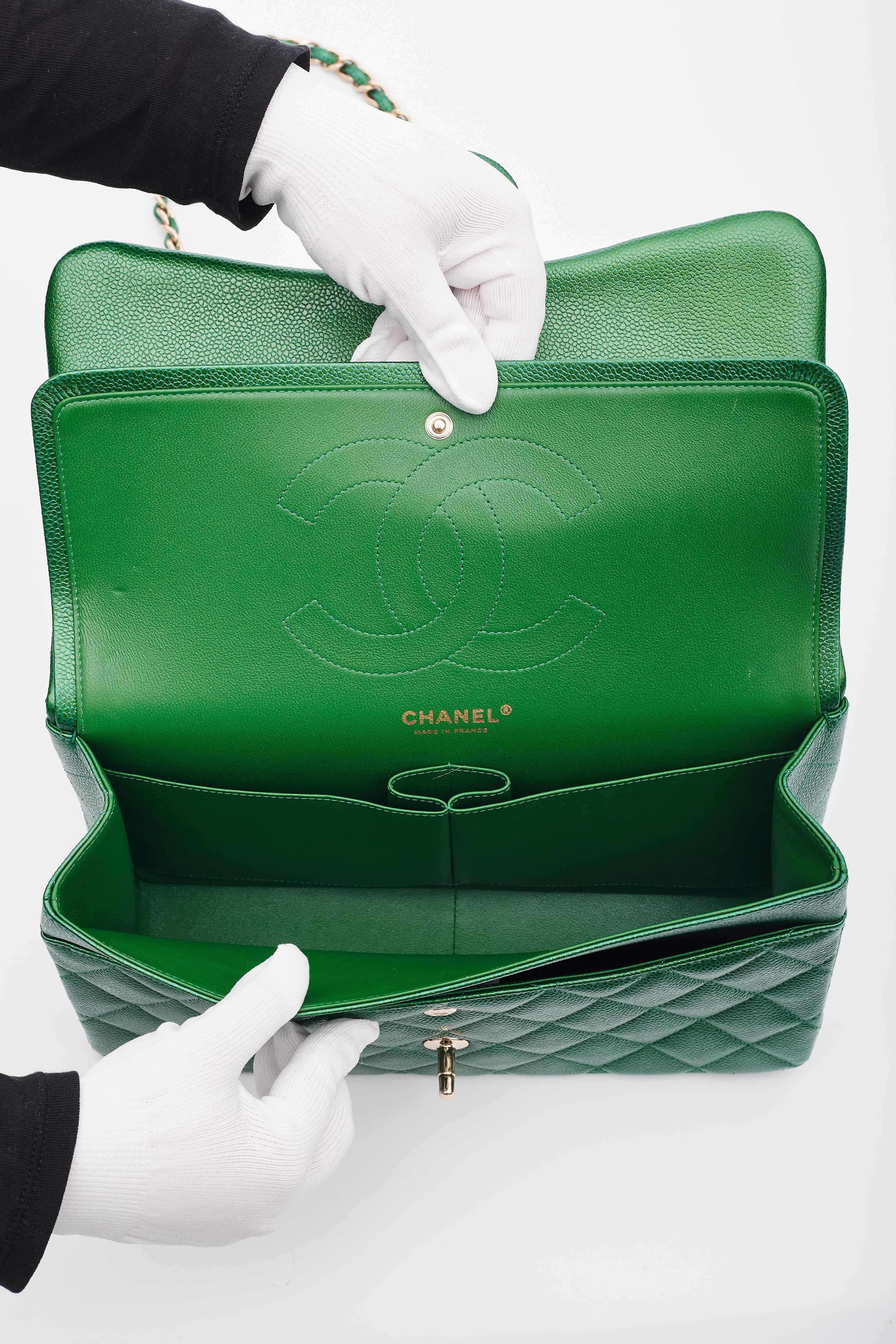 Chanel Caviar Pearly Green Leather Jumbo Classic Double Flap Bag 2018s W Gold For Sale 7