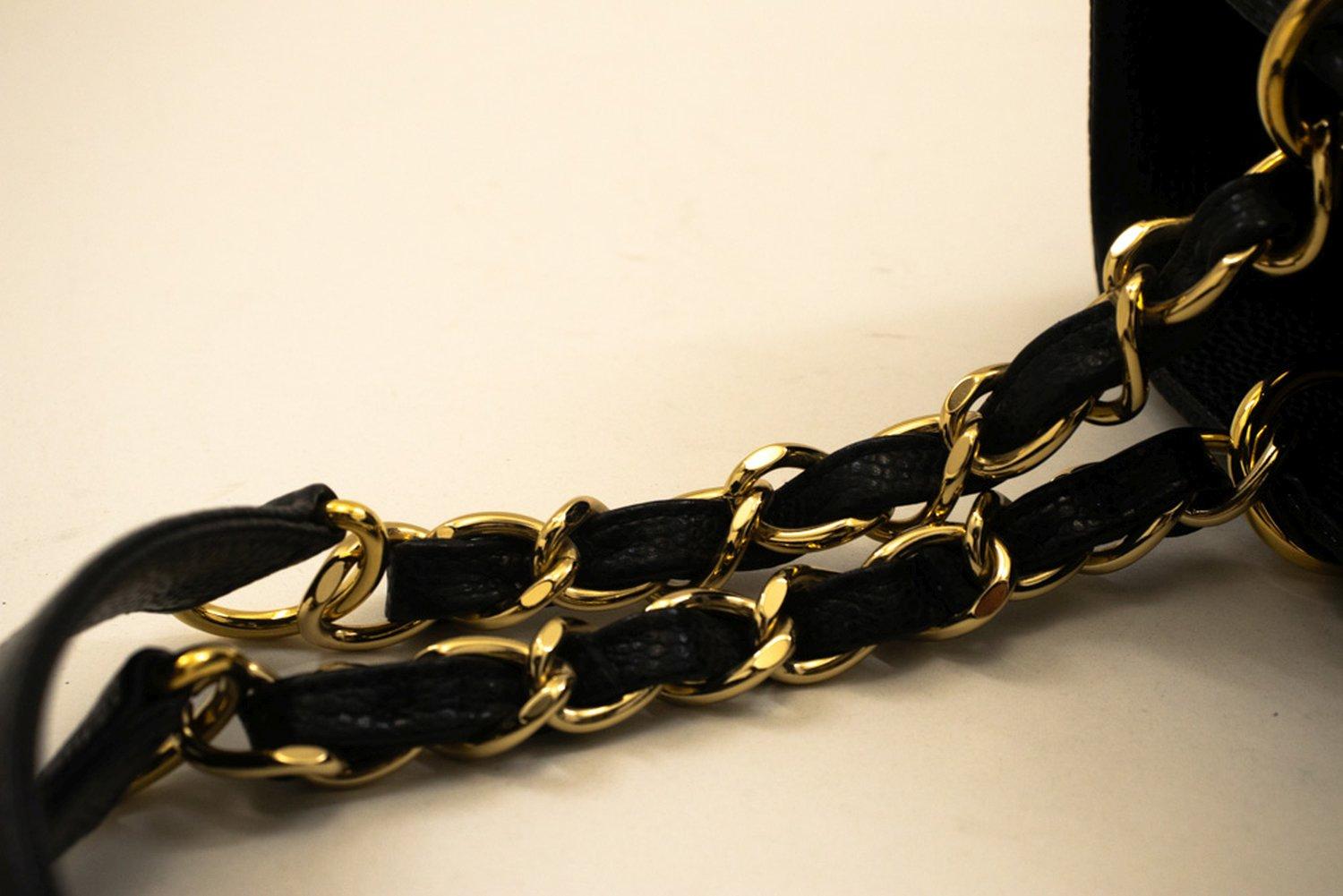 CHANEL Caviar PST Chain Shoulder Shopping Tote Bag Black Quilted For Sale 9
