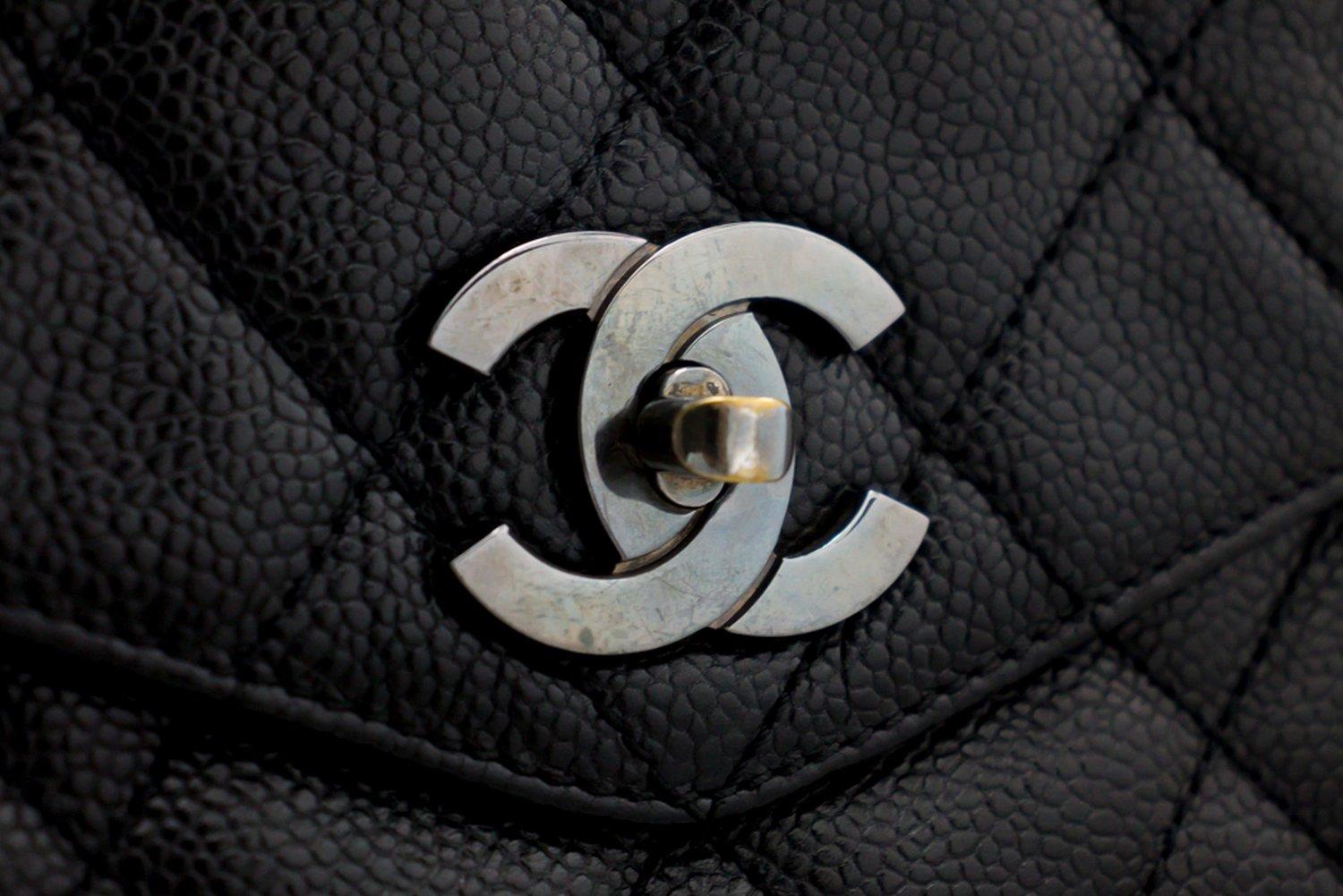CHANEL Caviar Quilted Chain Shoulder Bag Leather Black Silver Hw 8