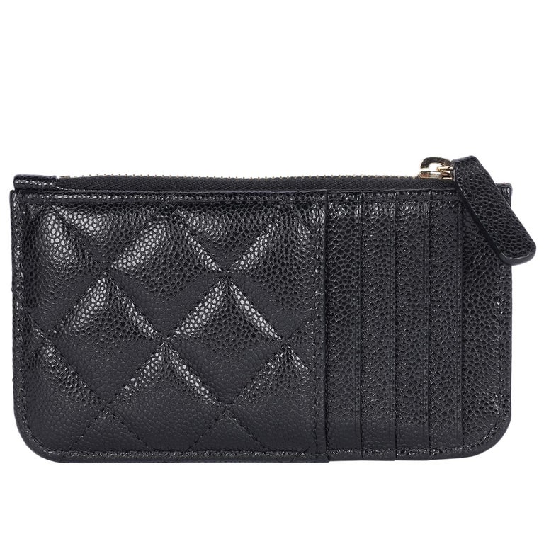 CHANEL Porte-cartes à rabat zippé Caviar noir En vente sur