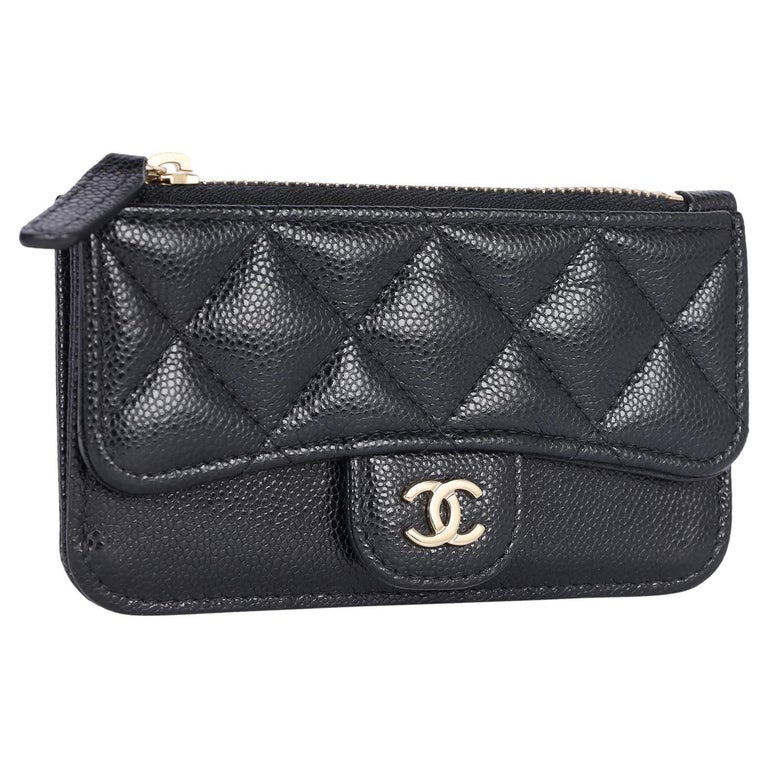 CHANEL Porte-cartes à rabat zippé Caviar noir En vente sur