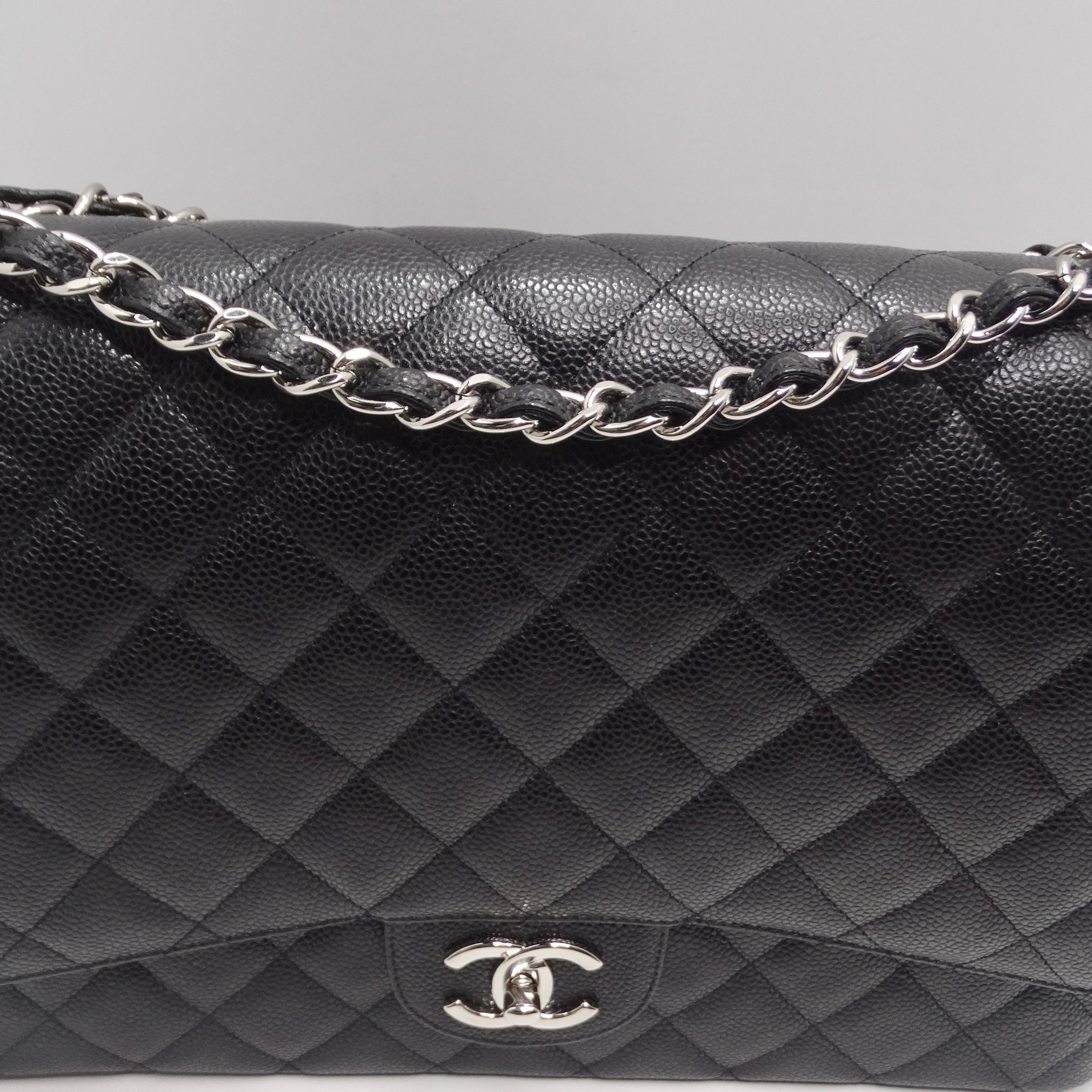 Chanel Caviar Quilted Jumbo Double Flap Black In Excellent Condition For Sale In Scottsdale, AZ
