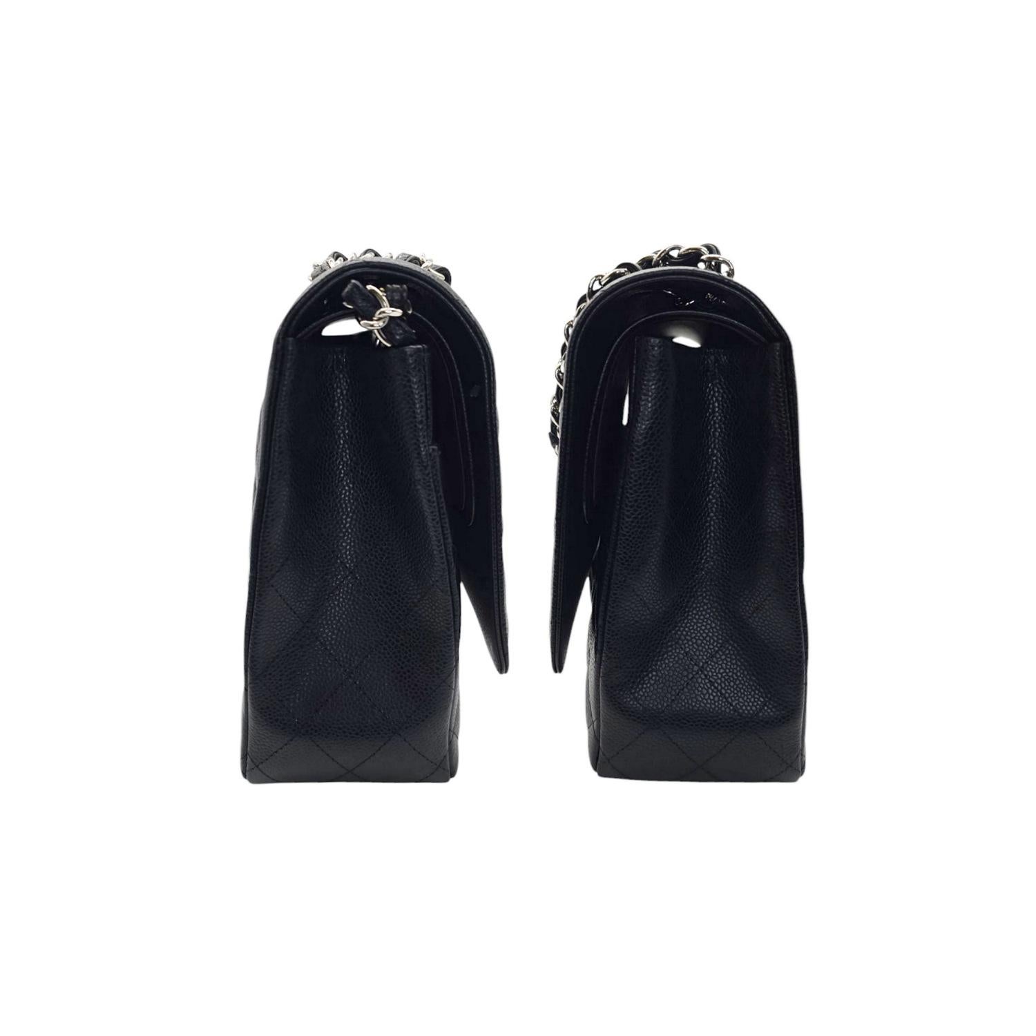 Women's Chanel Caviar Quilted Maxi Classic Double Flap Black For Sale