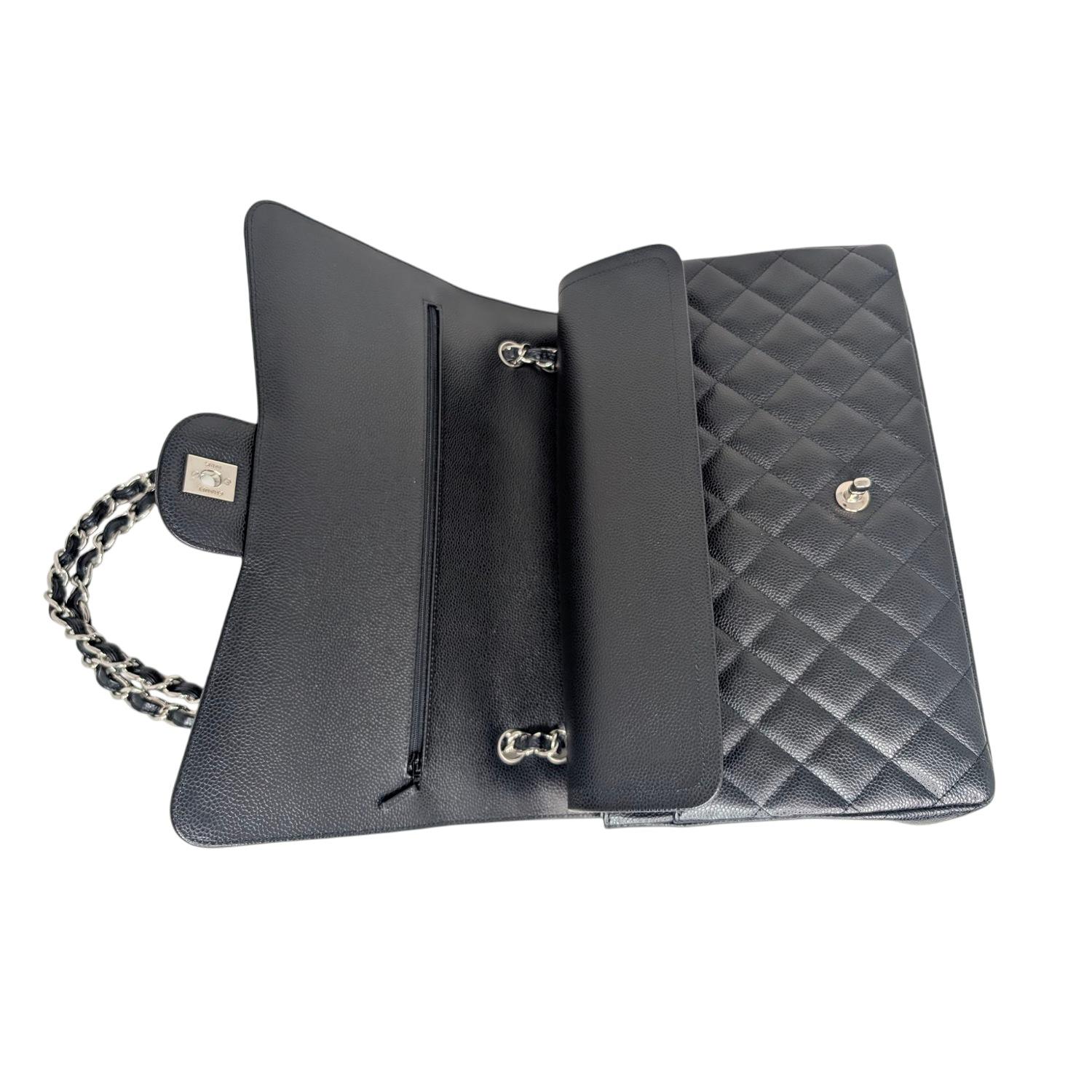 Chanel Caviar Quilted Maxi Classic Double Flap Black For Sale 3