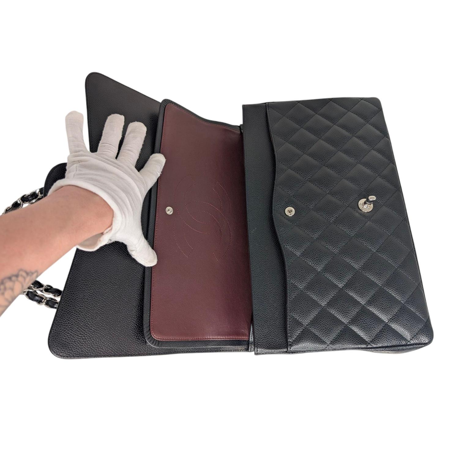 Chanel Caviar Quilted Maxi Classic Double Flap Black For Sale 4