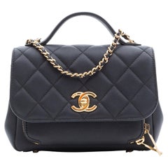 Chanel Kleine gesteppte Chanel Affinity Flap Bag in Kaviar, Schwarz 2019
