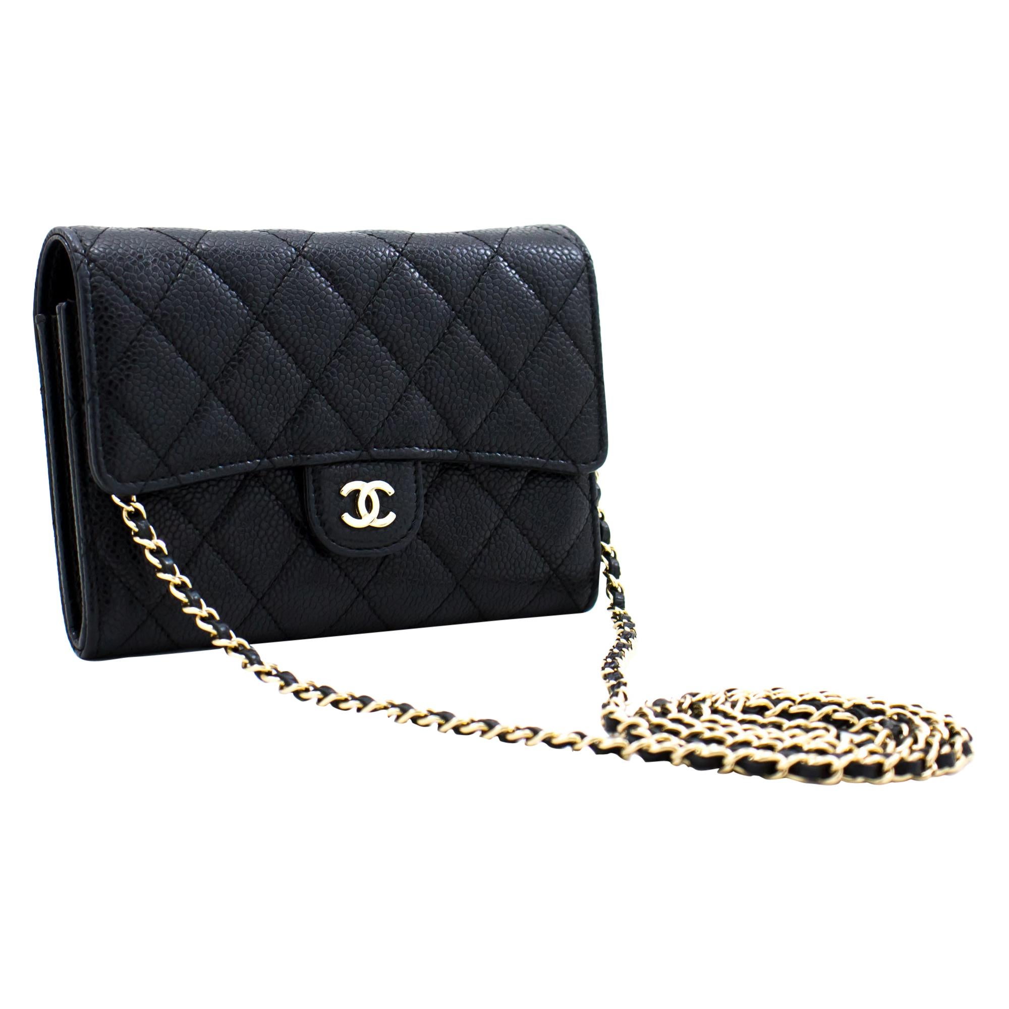 chanel purse small black