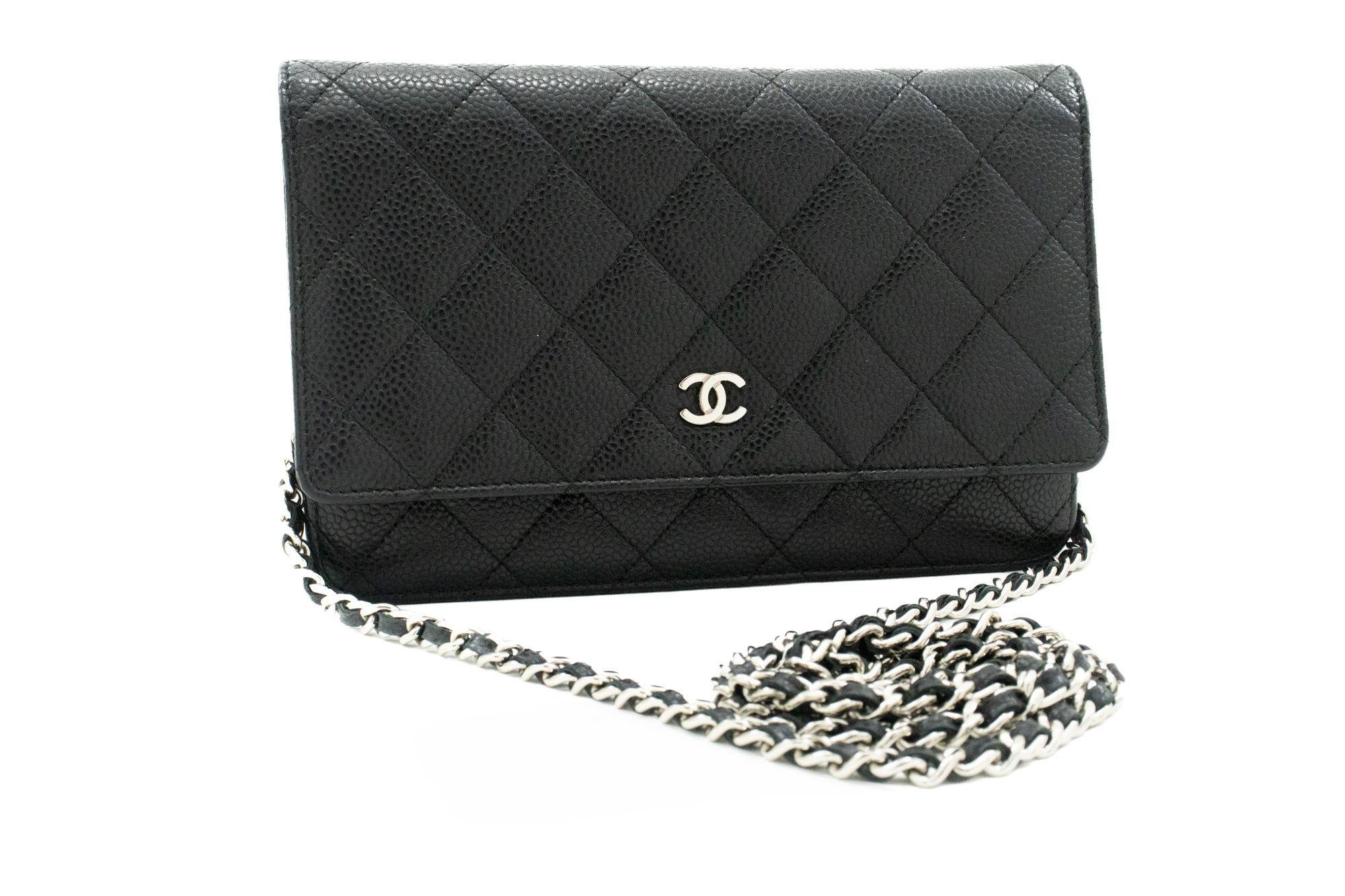 An authentic CHANEL Caviar Wallet On Chain WOC Black Shoulder Bag Crossbody. The color is Black. The outside material is Leather. The pattern is Solid. This item is Contemporary. The year of manufacture would be 2015.
Conditions & Ratings
Outside