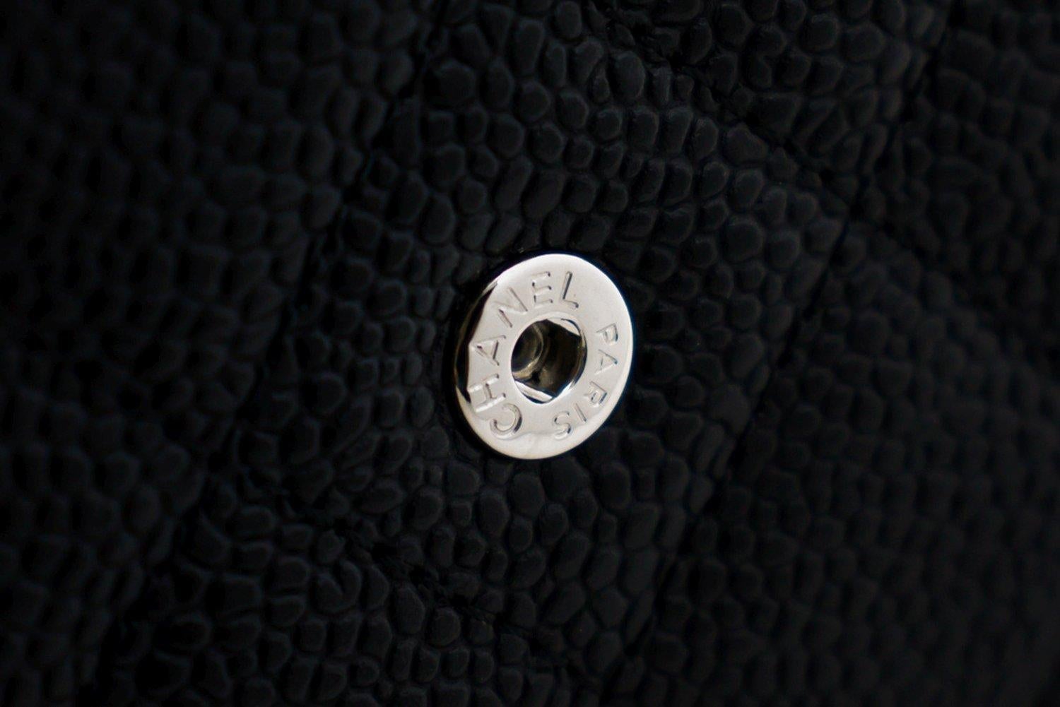 CHANEL Caviale WOC Portafoglio a catena Borsa a tracolla nera 15