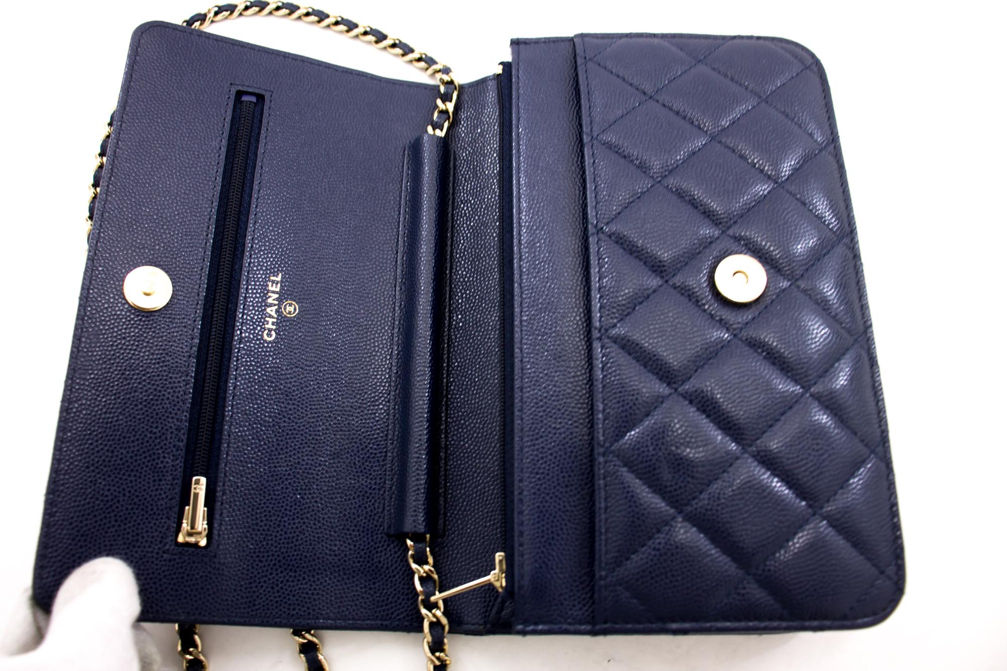 CHANEL Caviar WOC Wallet On Chain Navy Shoulder Crossbody Bag Gold For Sale 5