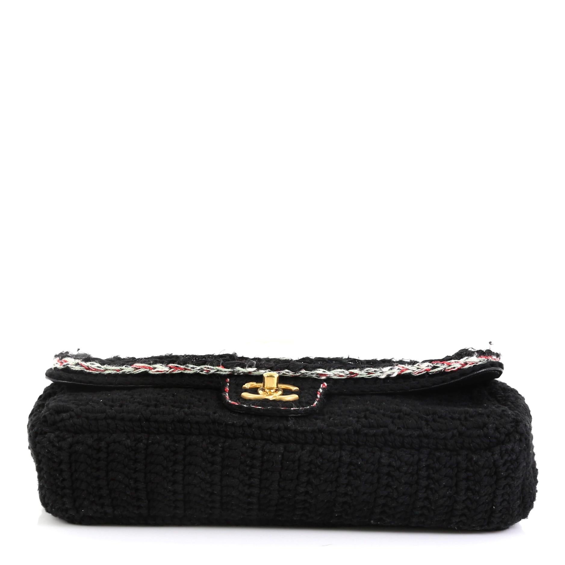 Chanel Cayo Coco Flap Bag Crochet Medium In Good Condition In NY, NY
